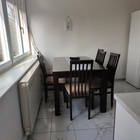 Apartman M&M'S Lägenhet Karlovac Exteriör bild