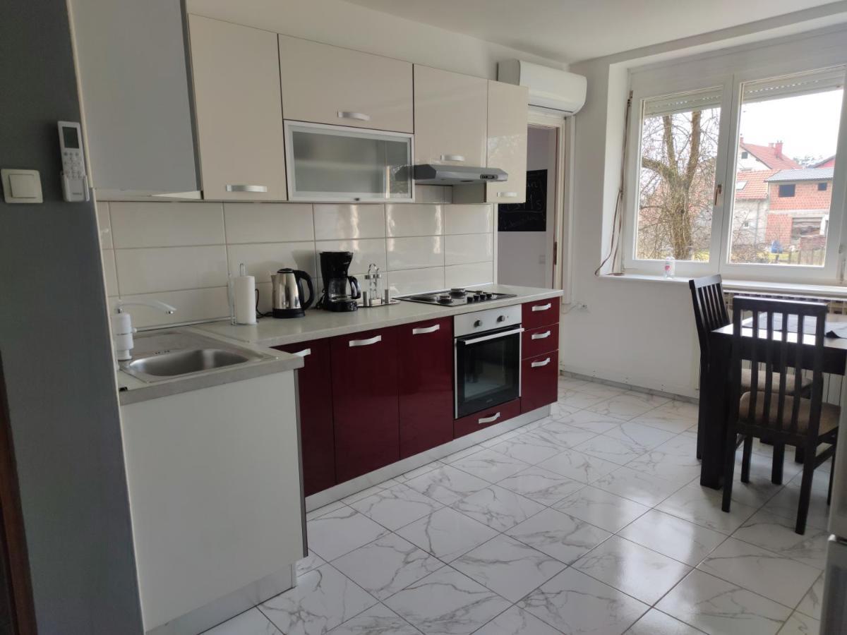 Apartman M&M'S Lägenhet Karlovac Exteriör bild