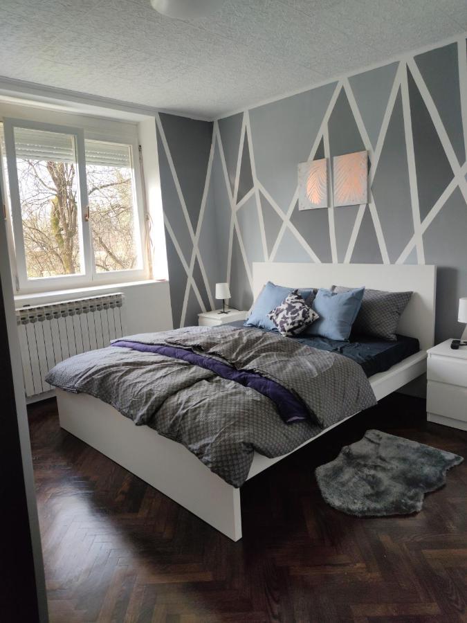 Apartman M&M'S Lägenhet Karlovac Exteriör bild